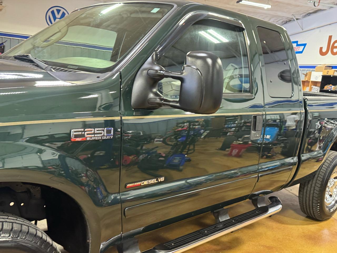 Ford Super Duty F-250 Supercab 142" Lariat 4WD 2003