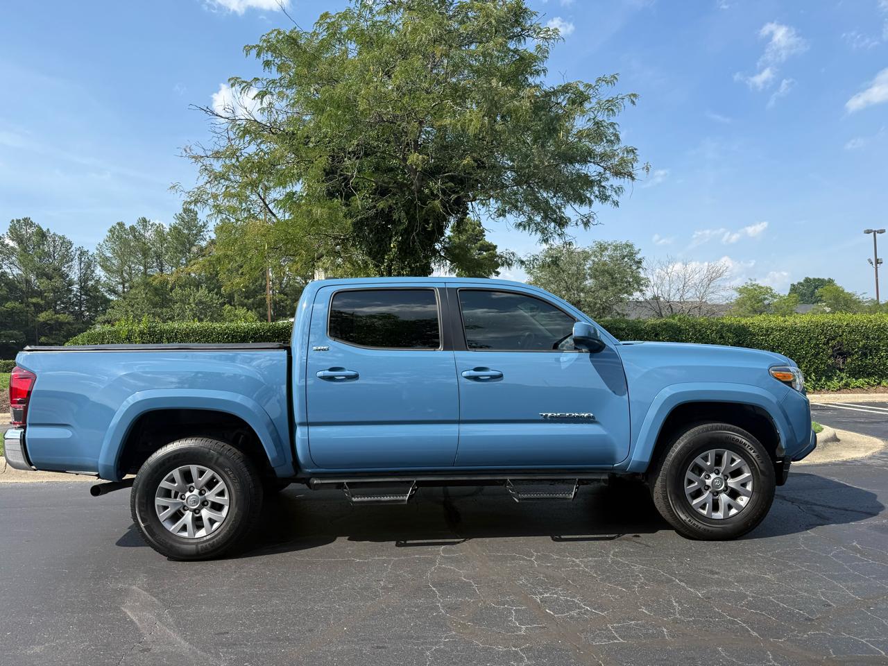Toyota Tacoma 2WD TRD Off Road Double Cab 5' Bed V6 AT (Natl) 2019