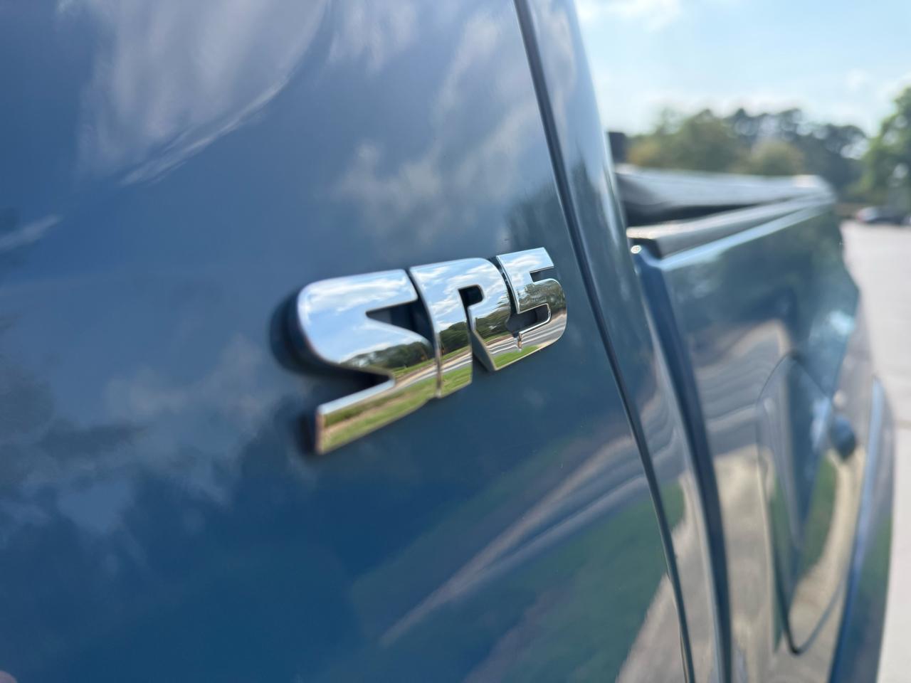 Toyota Tacoma 2WD TRD Off Road Double Cab 5' Bed V6 AT (Natl) 2019