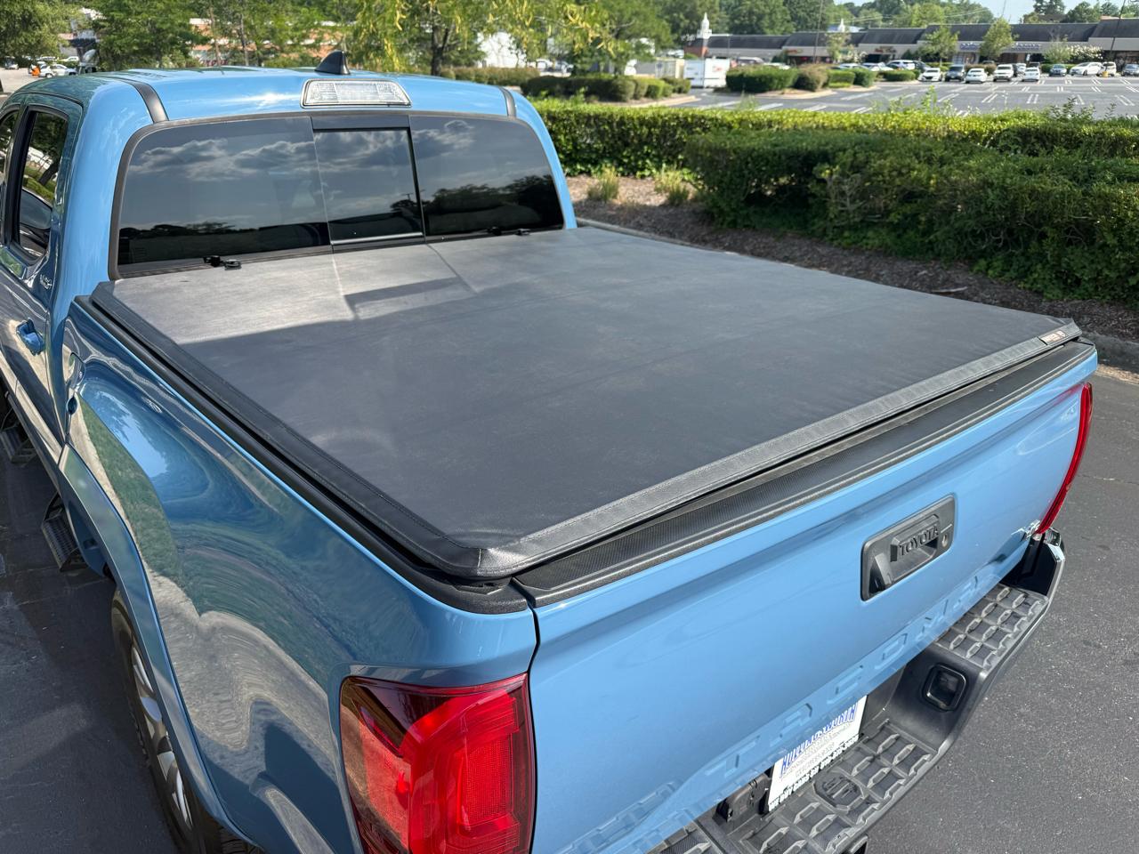 Toyota Tacoma 2WD TRD Off Road Double Cab 5' Bed V6 AT (Natl) 2019