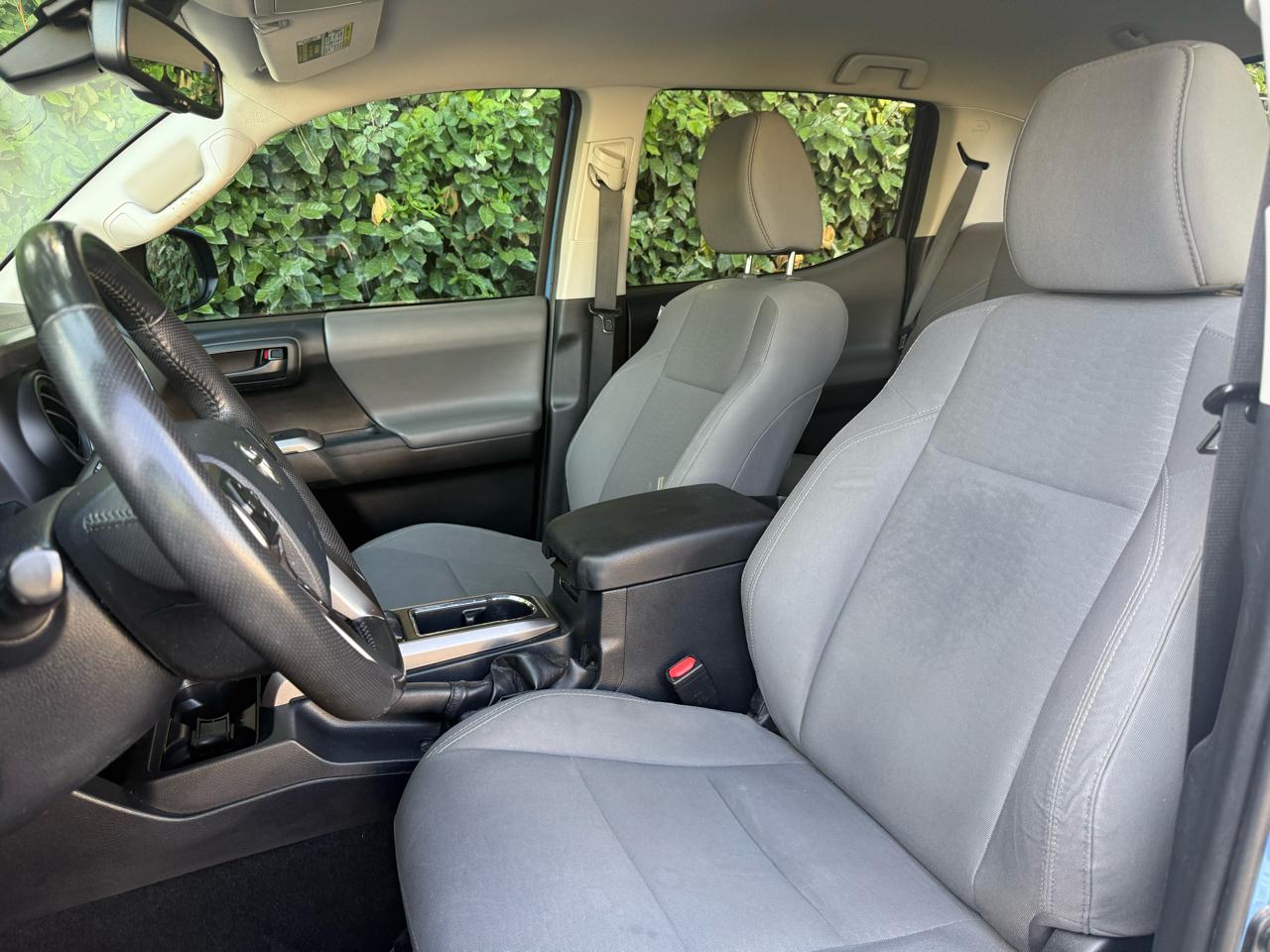 Toyota Tacoma 2WD TRD Off Road Double Cab 5' Bed V6 AT (Natl) 2019