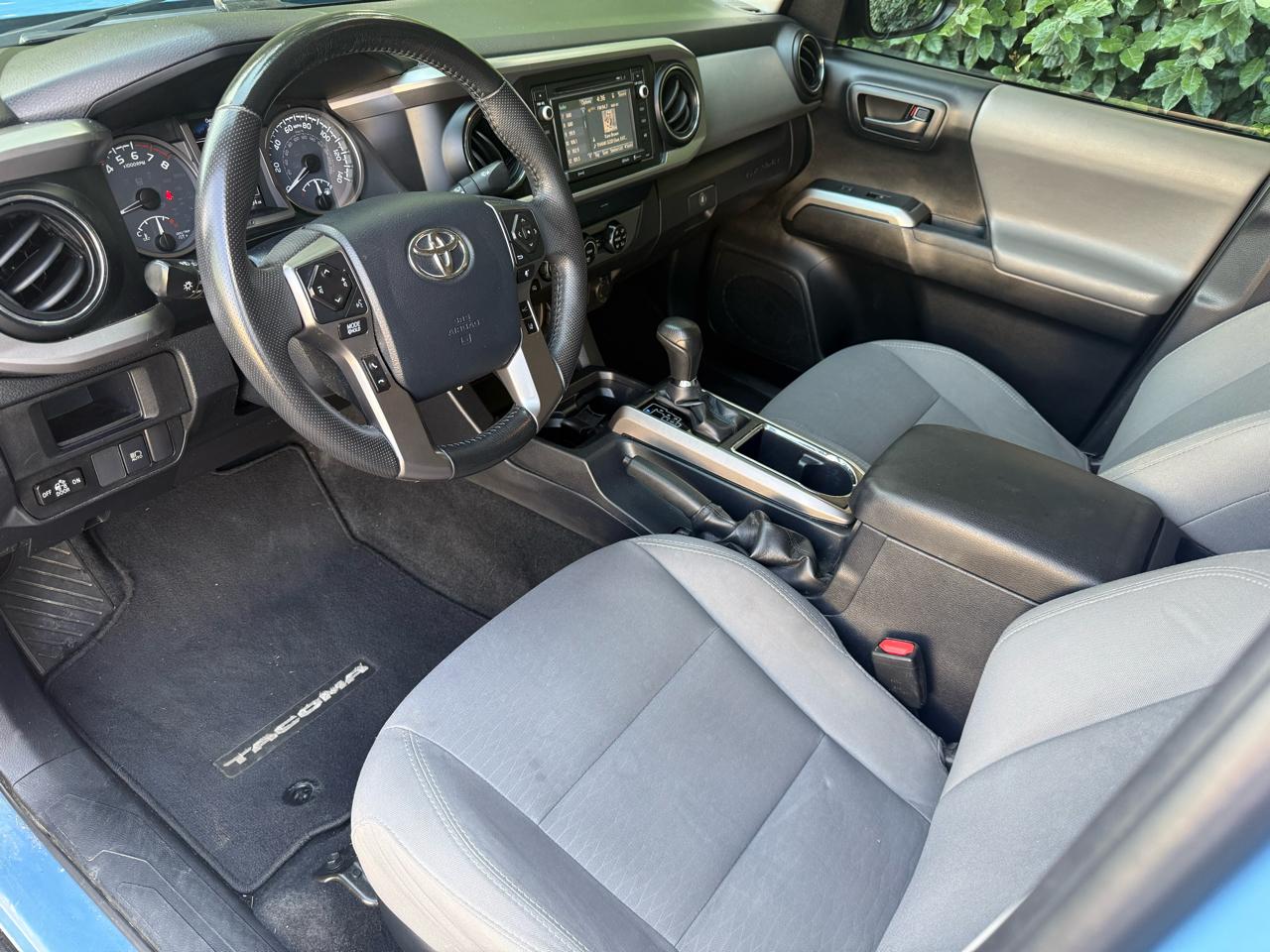 Toyota Tacoma 2WD TRD Off Road Double Cab 5' Bed V6 AT (Natl) 2019