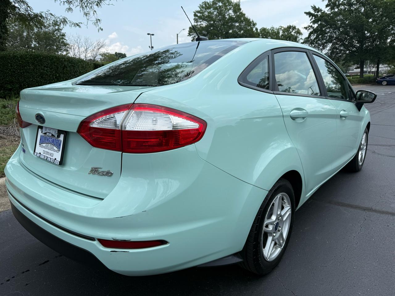 Ford Fiesta SE Sedan 2017