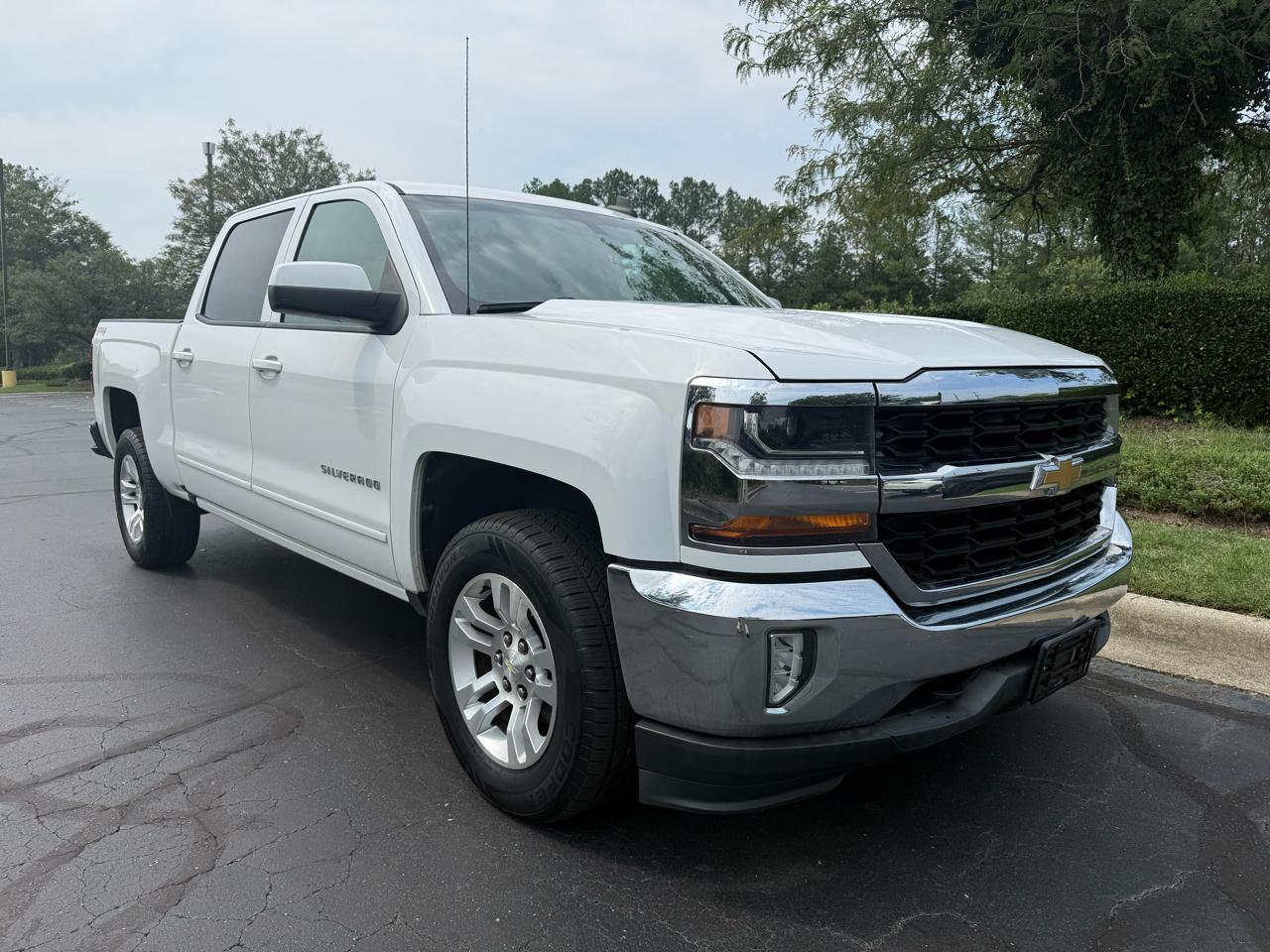 Chevrolet Silverado 1500 4WD Crew Cab 143.5" LT w/1LT 2016