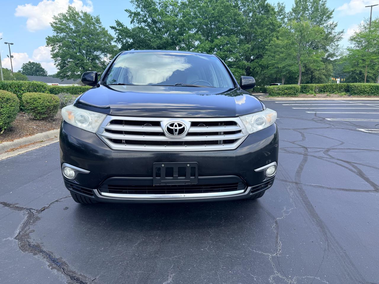 Toyota Highlander 4WD 4dr V6 (Natl) 2012