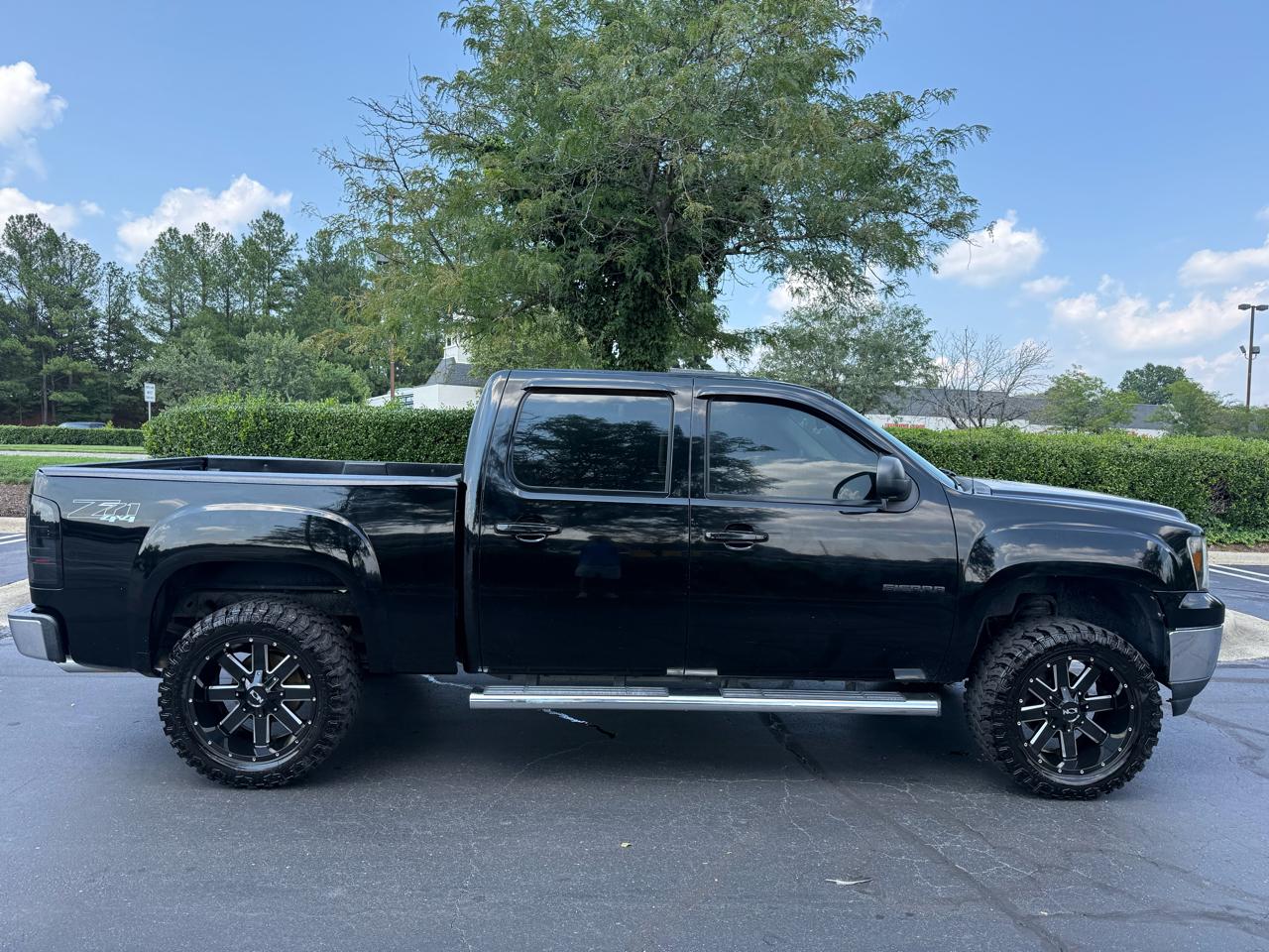 GMC Sierra 1500 SLT Crew Cab Short Bed 4WD 2011