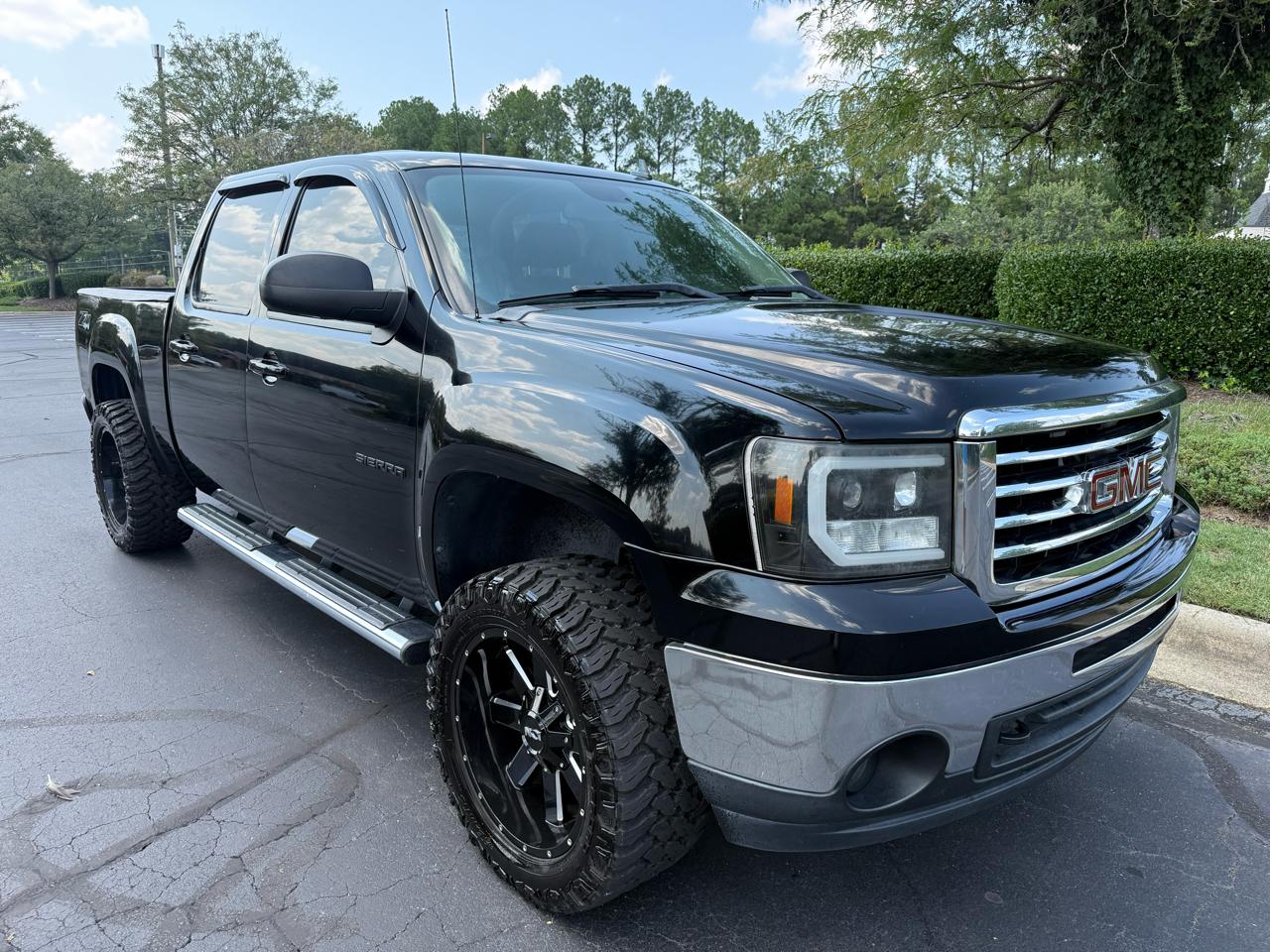 GMC Sierra 1500 SLT Crew Cab Short Bed 4WD 2011