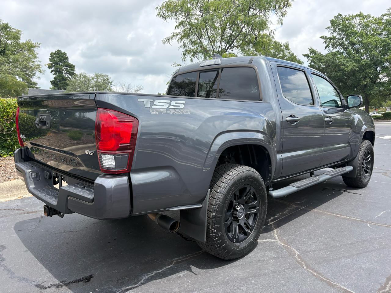 Toyota Tacoma 4WD TRD Off Road Double Cab 5' Bed V6 AT (Natl) 2020