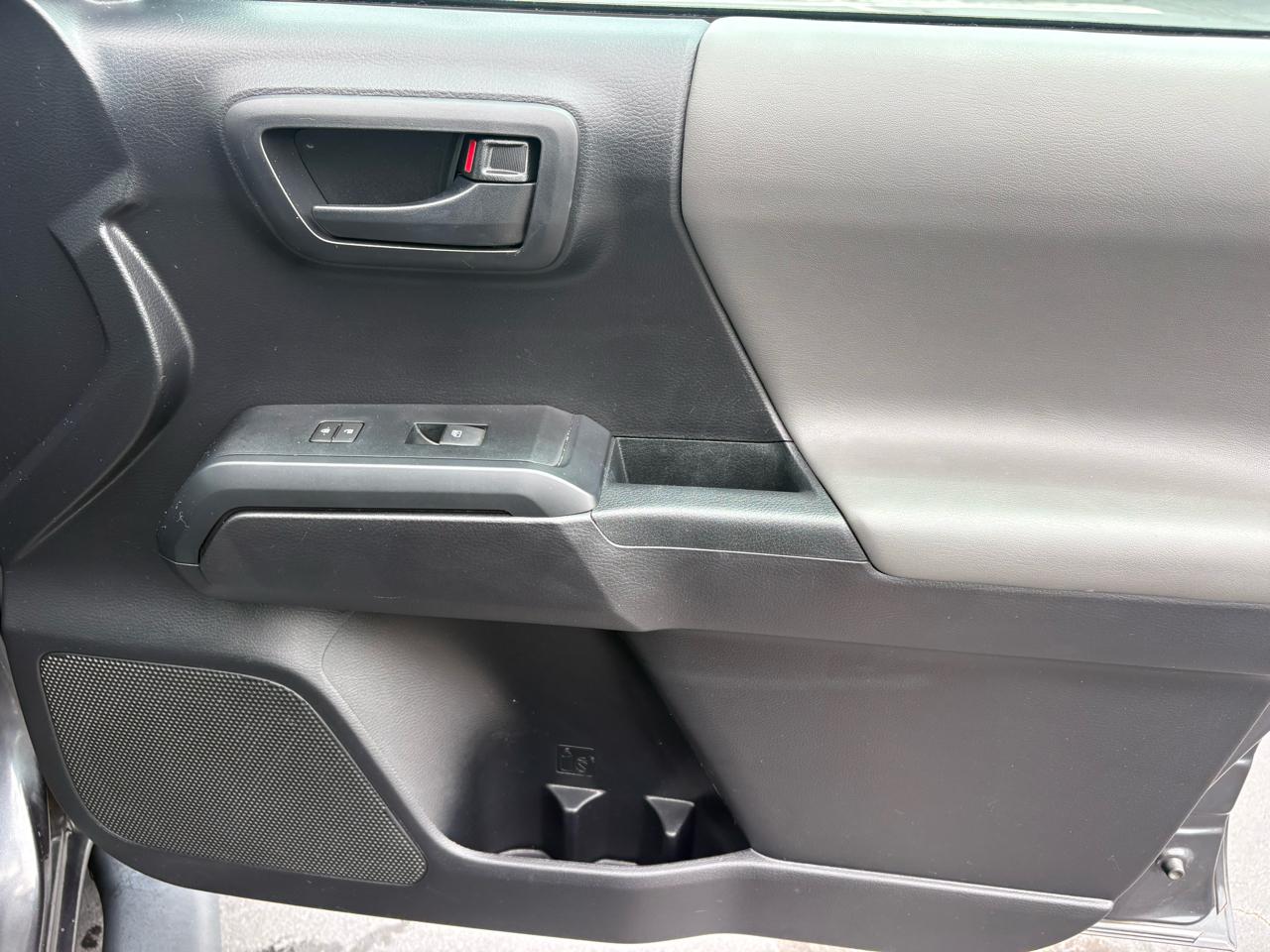 Toyota Tacoma 4WD TRD Off Road Double Cab 5' Bed V6 AT (Natl) 2020