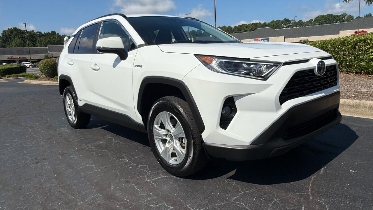 Toyota RAV4 Hybrid XLE AWD (Natl) 2021