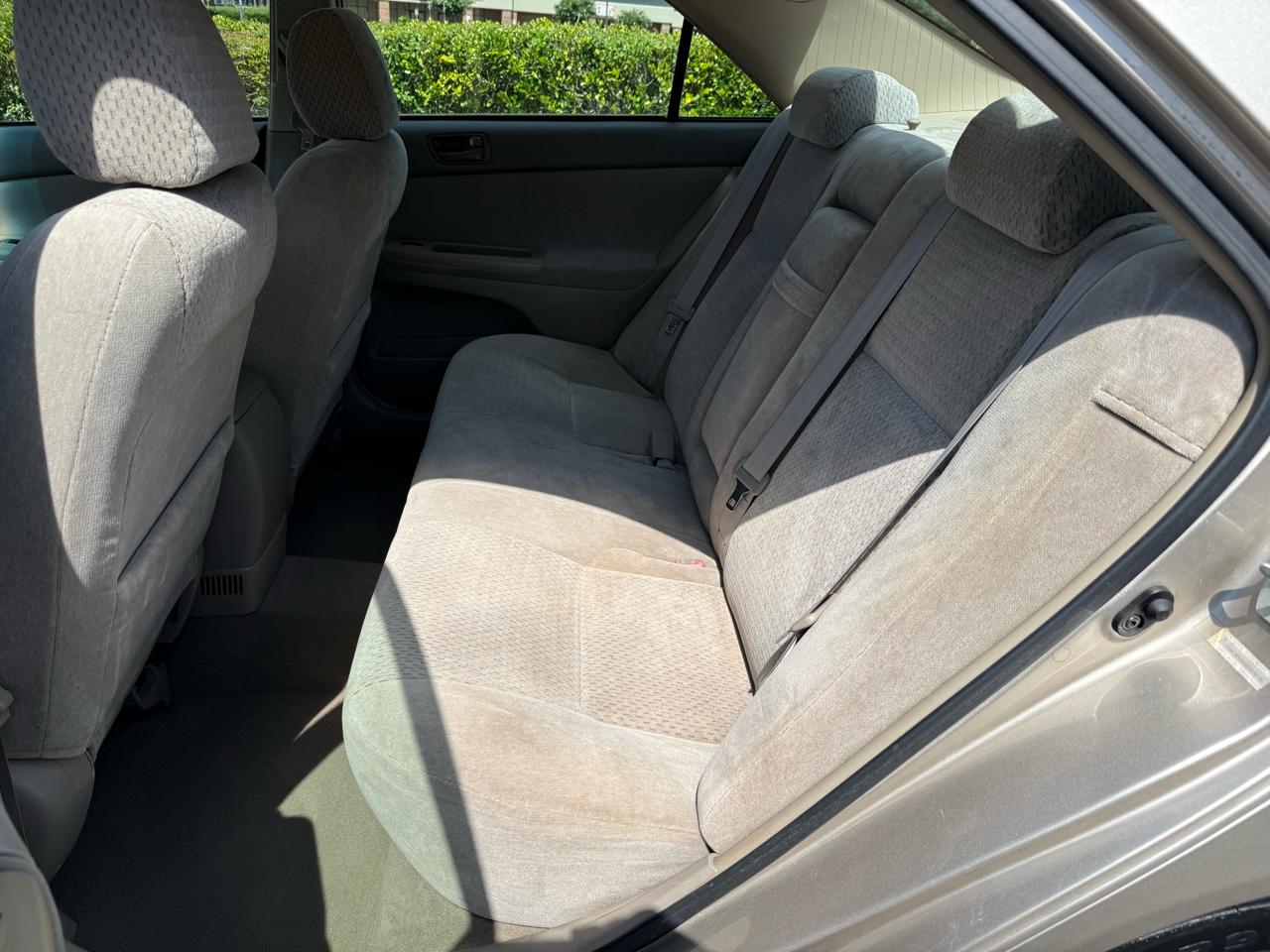 Toyota Camry 4dr Sdn LE Auto 2003