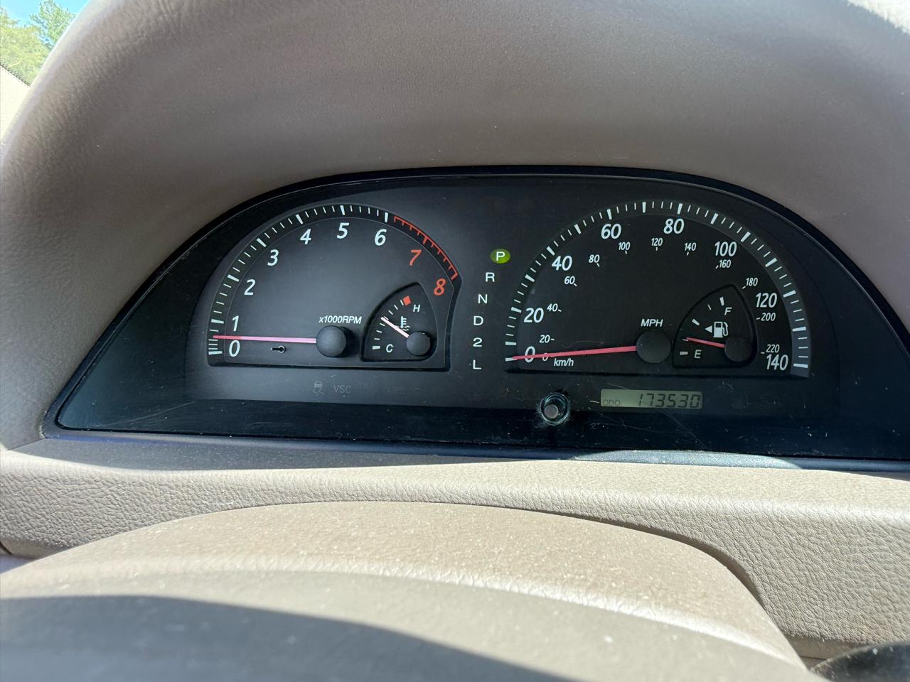 Toyota Camry 4dr Sdn LE Auto 2003