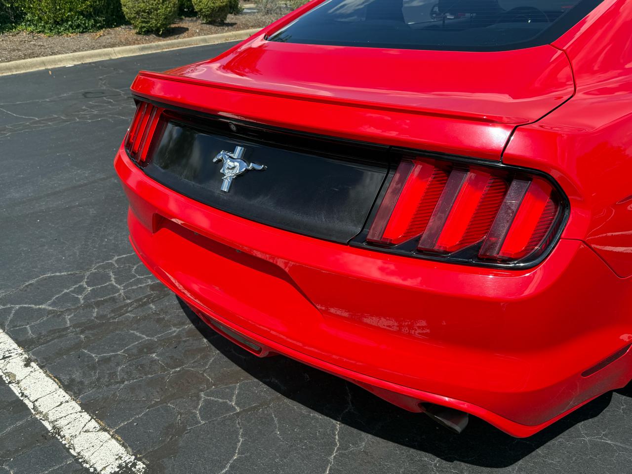 Ford Mustang 2dr Fastback V6 2015