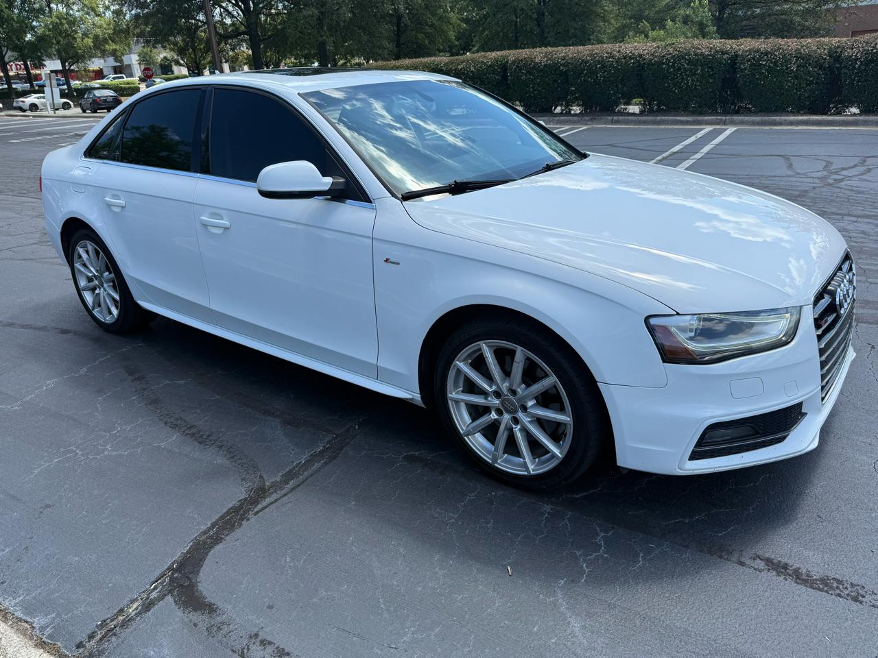 Audi A4 4dr Sdn CVT FrontTrak 2.0T Premium 2015