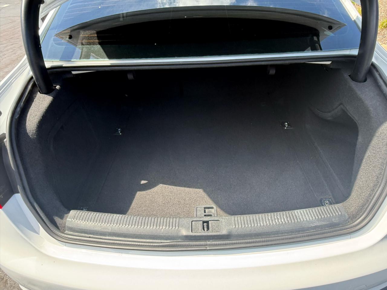 Audi A4 4dr Sdn CVT FrontTrak 2.0T Premium 2015