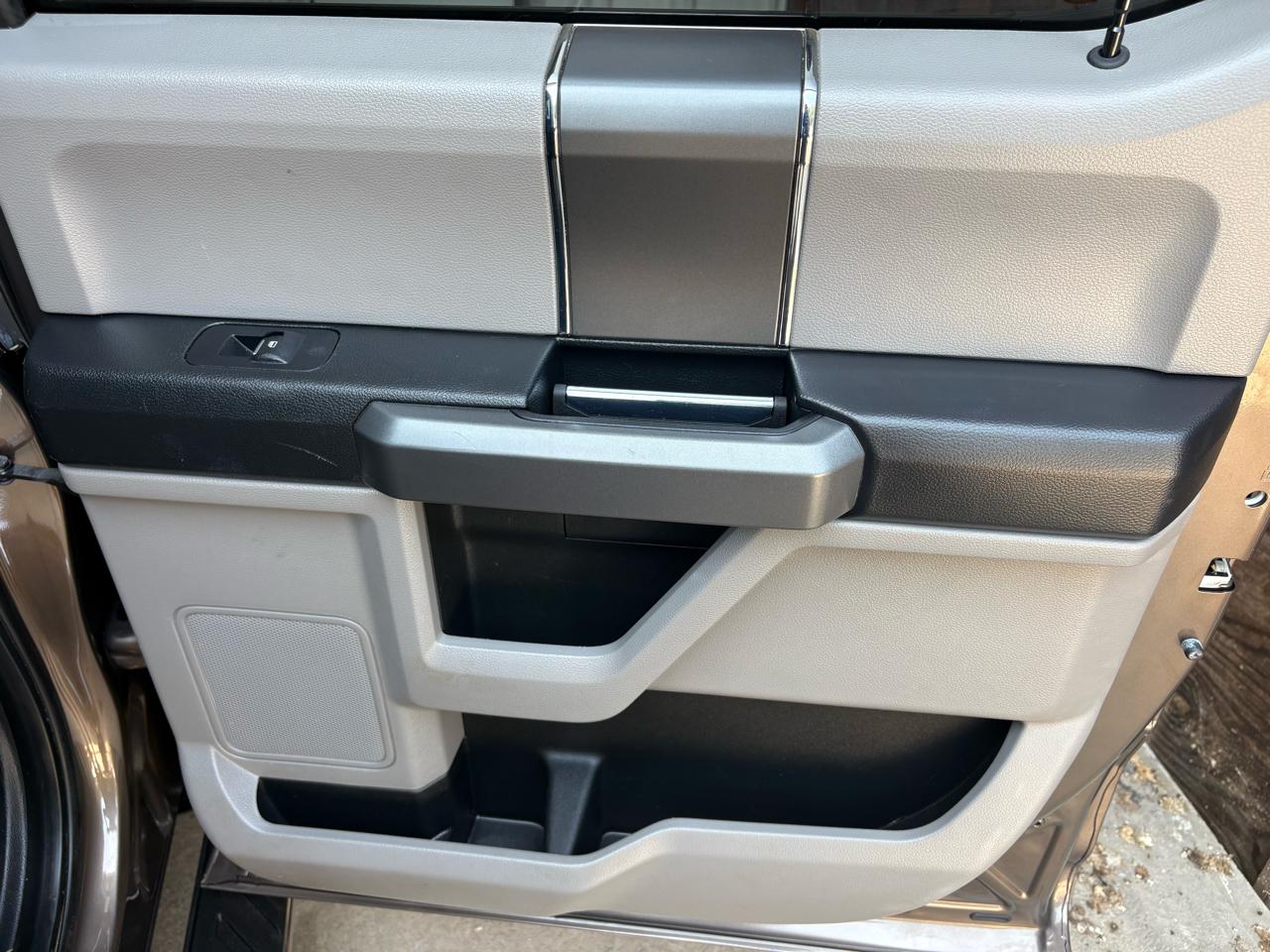 Ford F-150 XLT 4WD 2016