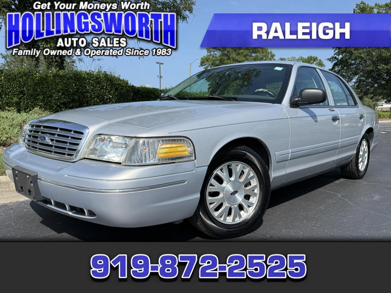 Ford Crown Victoria 4dr Sdn LX 2003