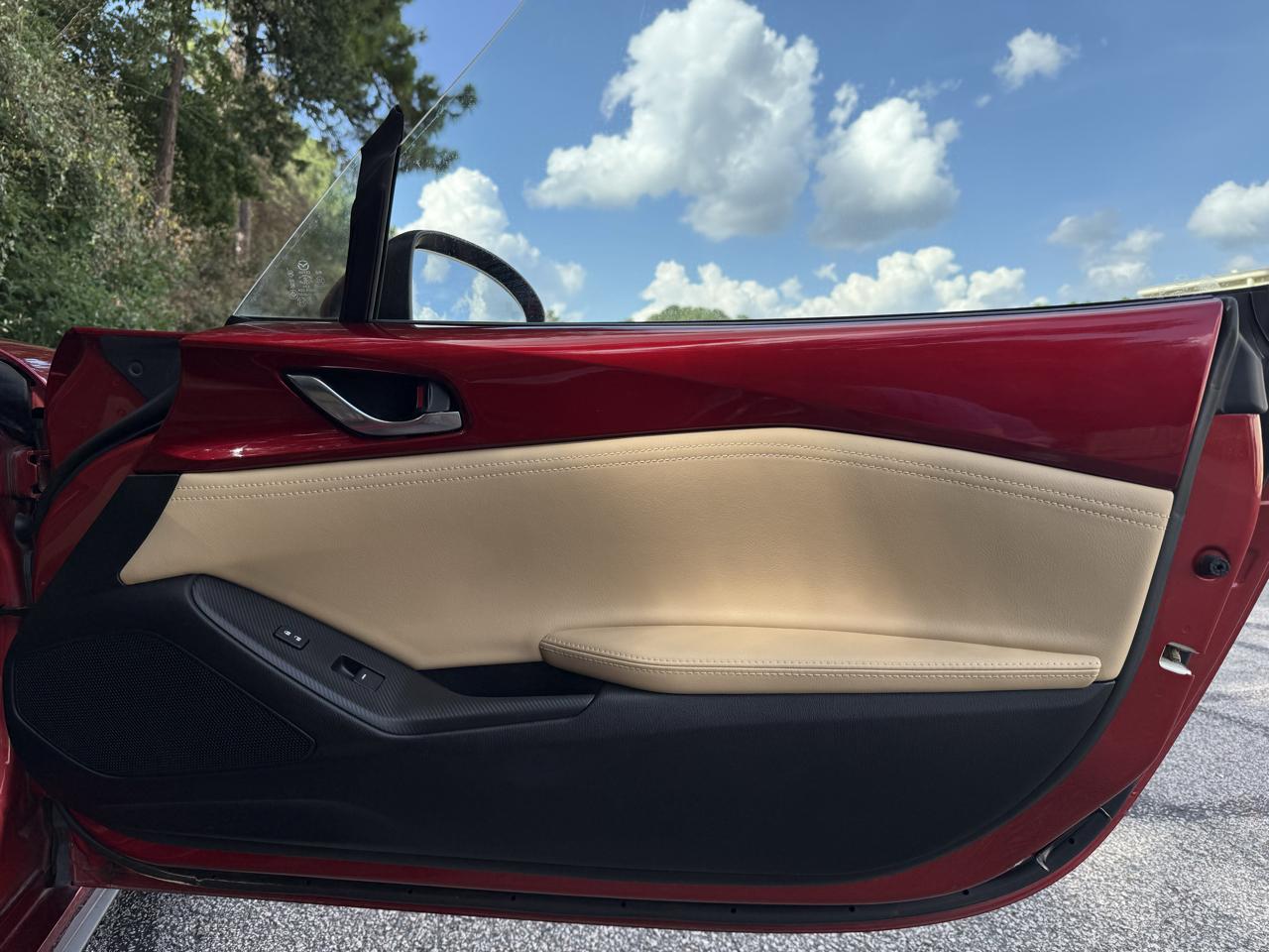 Mazda MX-5 Miata RF Grand Touring Auto 2019