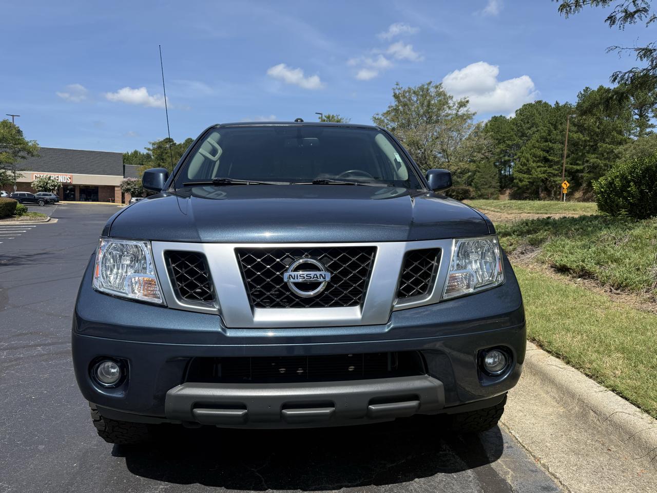 Nissan Frontier Crew Cab 4x4 PRO-4X Auto 2019