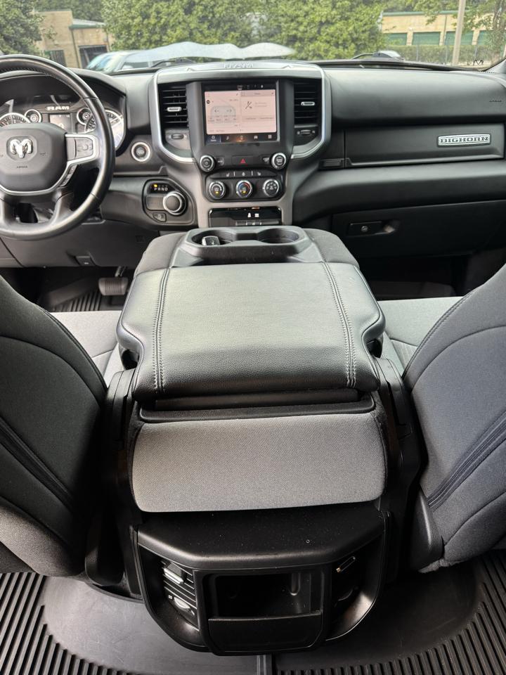 RAM 1500 Big Horn 4x2 Crew Cab 5'7" Box 2023