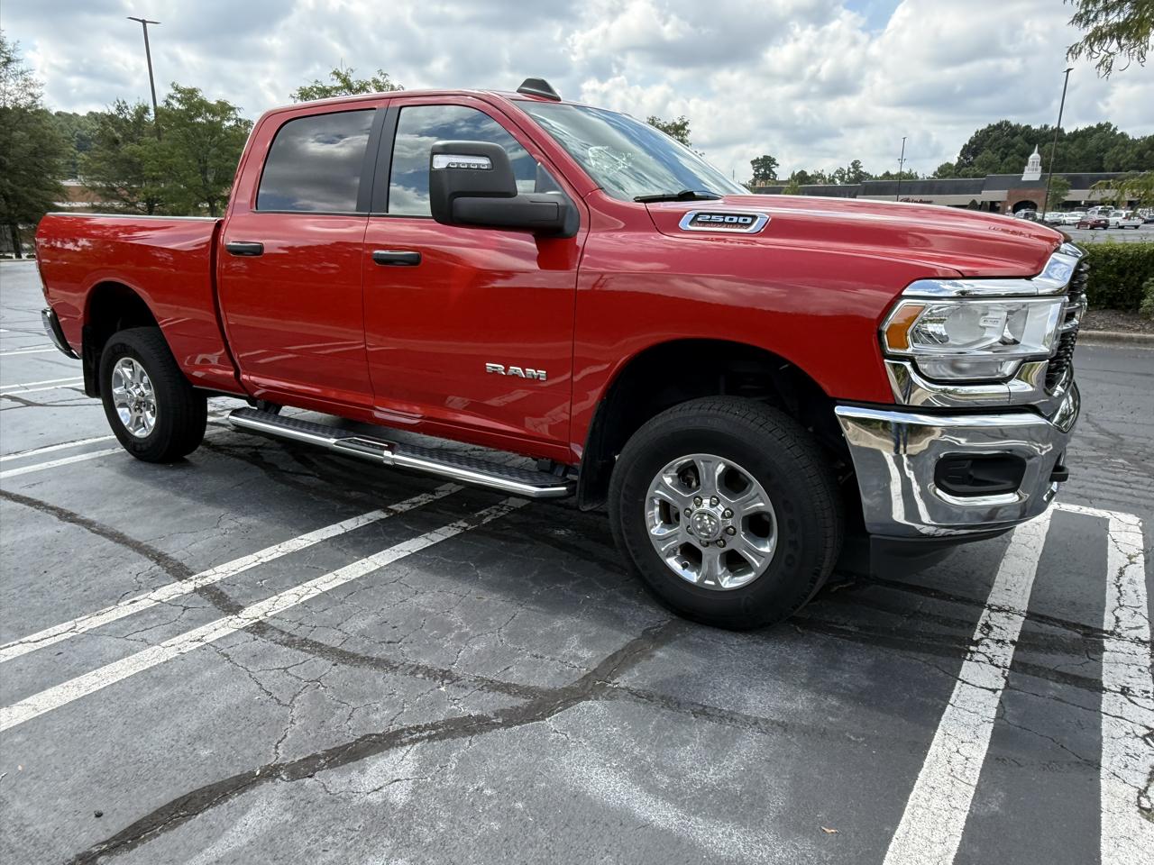 RAM 2500 Big Horn 4x4 Crew Cab 6'4" Box 2024