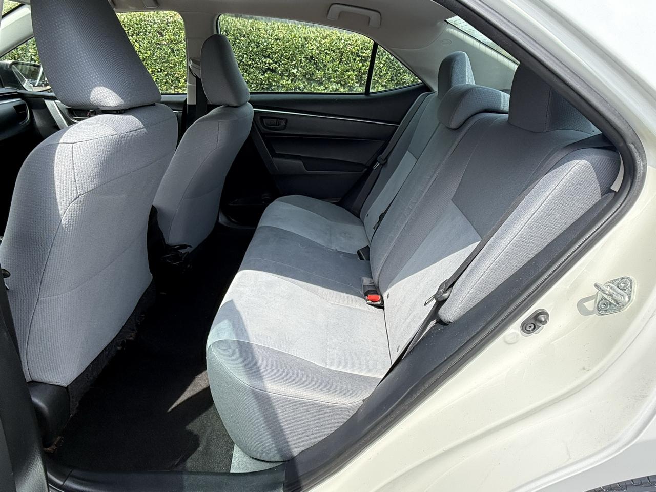 Toyota Corolla 4dr Sdn CVT LE Premium (Natl) 2014