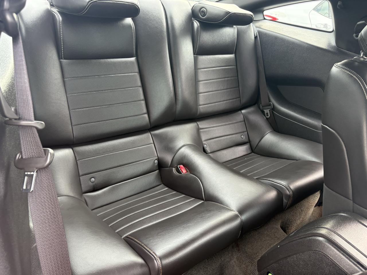 Ford Mustang 2dr Cpe V6 2014