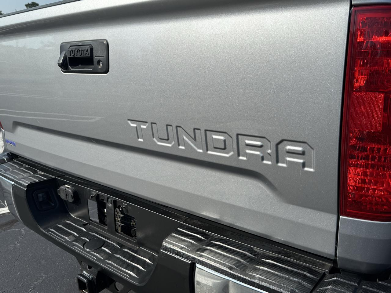 Toyota Tundra 2WD SR5 Double Cab 6.5' Bed (Natl) 2018