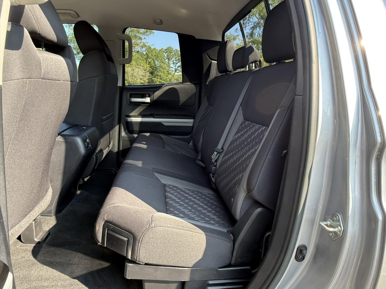 Toyota Tundra 2WD SR5 Double Cab 6.5' Bed (Natl) 2018