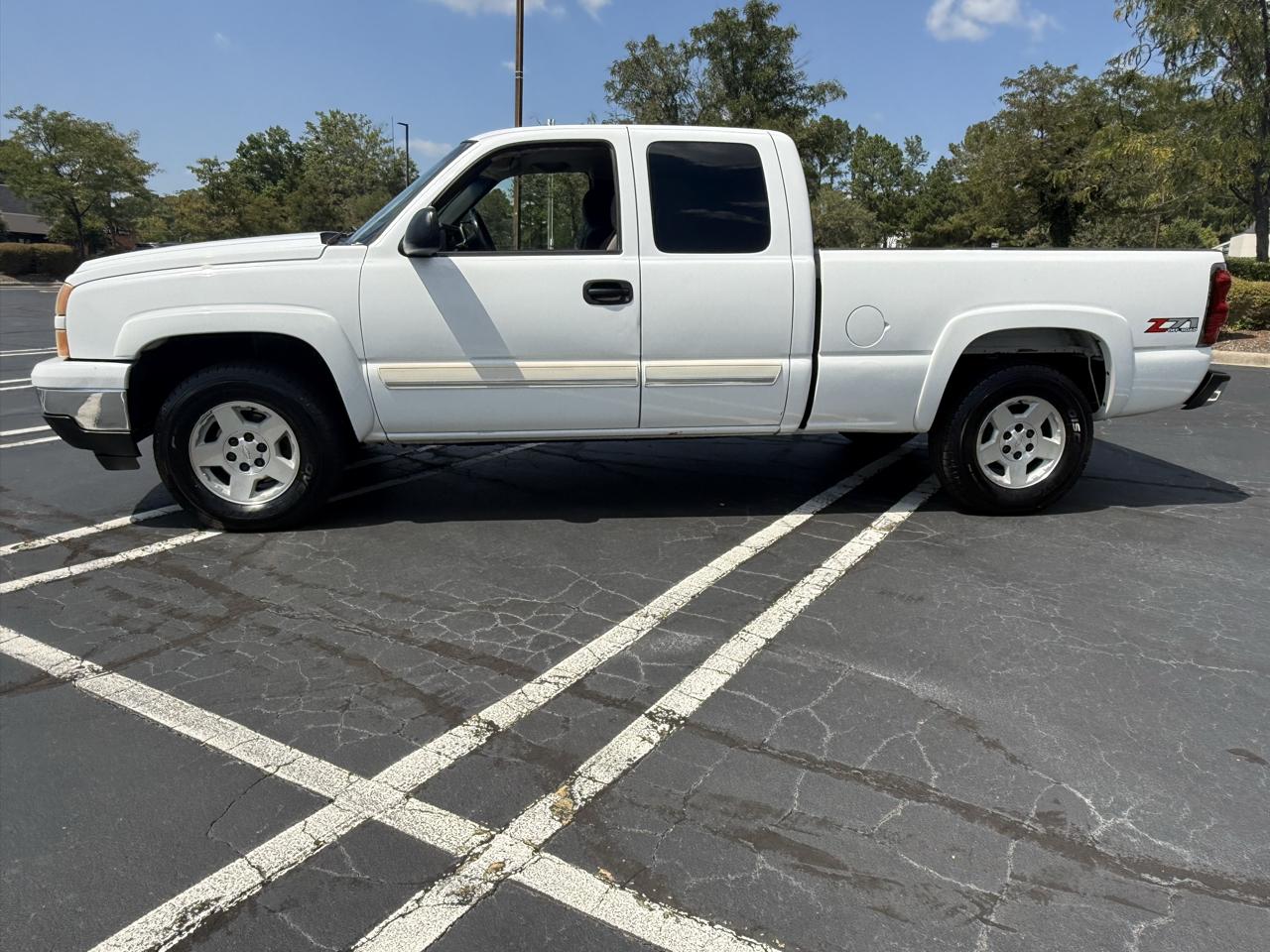 Chevrolet Silverado 1500 Ext Cab 143.5" WB 4WD LT1 2006