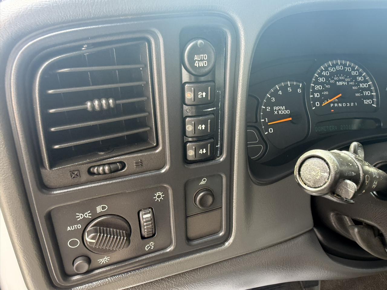 Chevrolet Silverado 1500 Ext Cab 143.5" WB 4WD LT1 2006