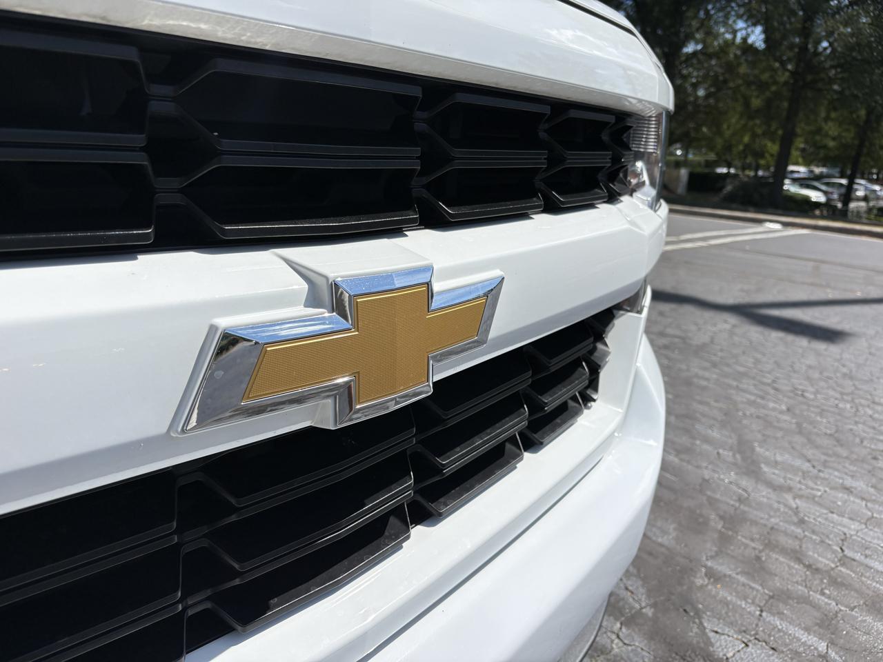 Chevrolet Silverado 1500 4WD Double Cab 143.5" Custom 2018