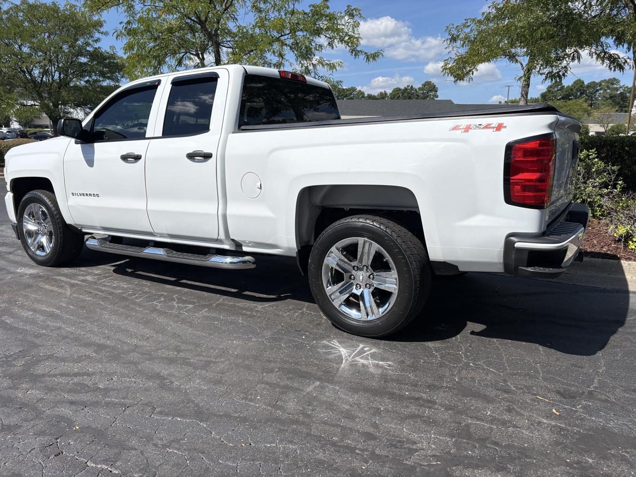 Chevrolet Silverado 1500 4WD Double Cab 143.5" Custom 2018