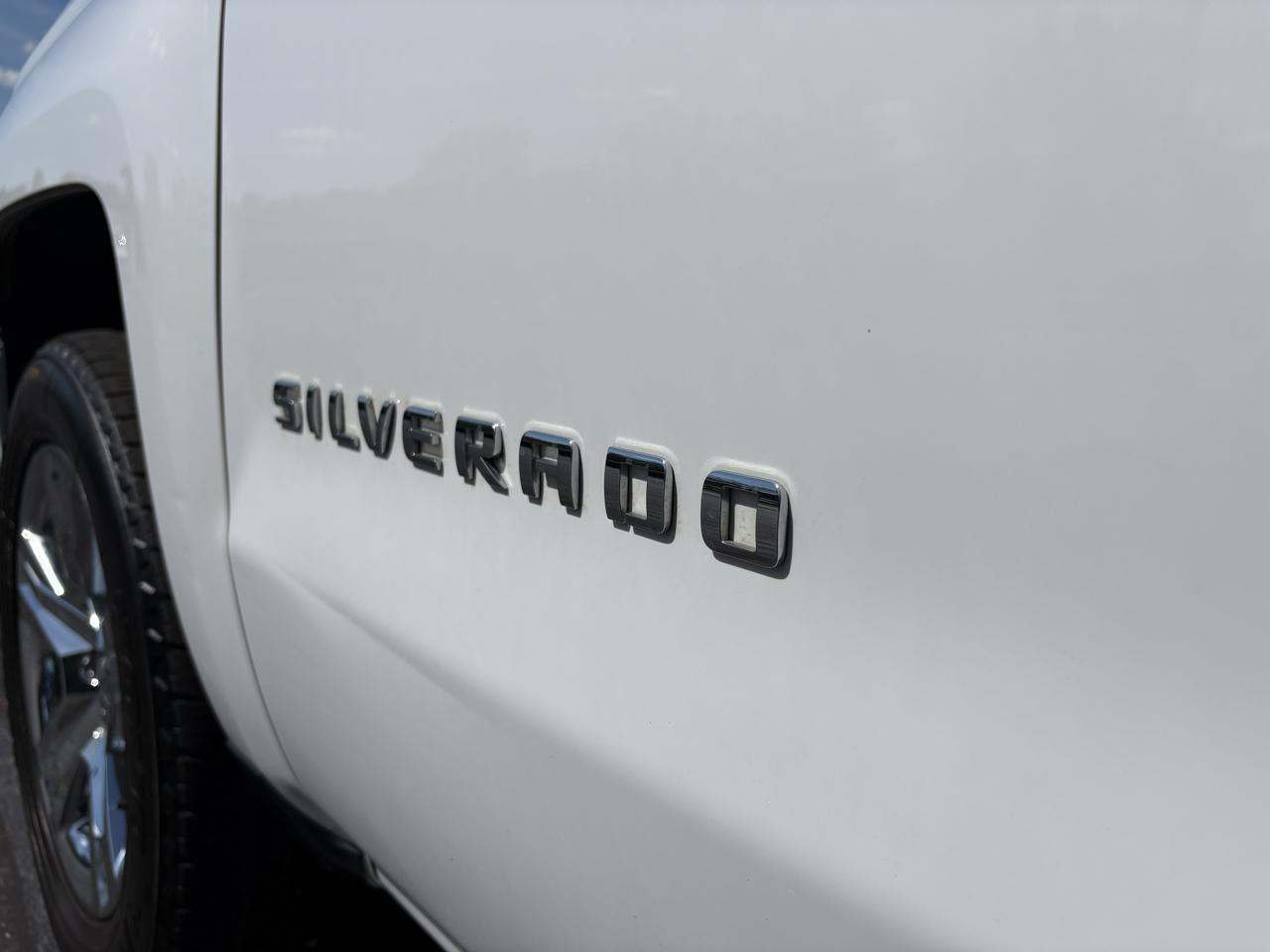 Chevrolet Silverado 1500 4WD Double Cab 143.5" Custom 2018