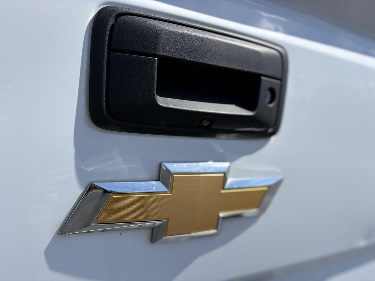 Chevrolet Silverado 1500 4WD Double Cab 143.5" Custom 2018