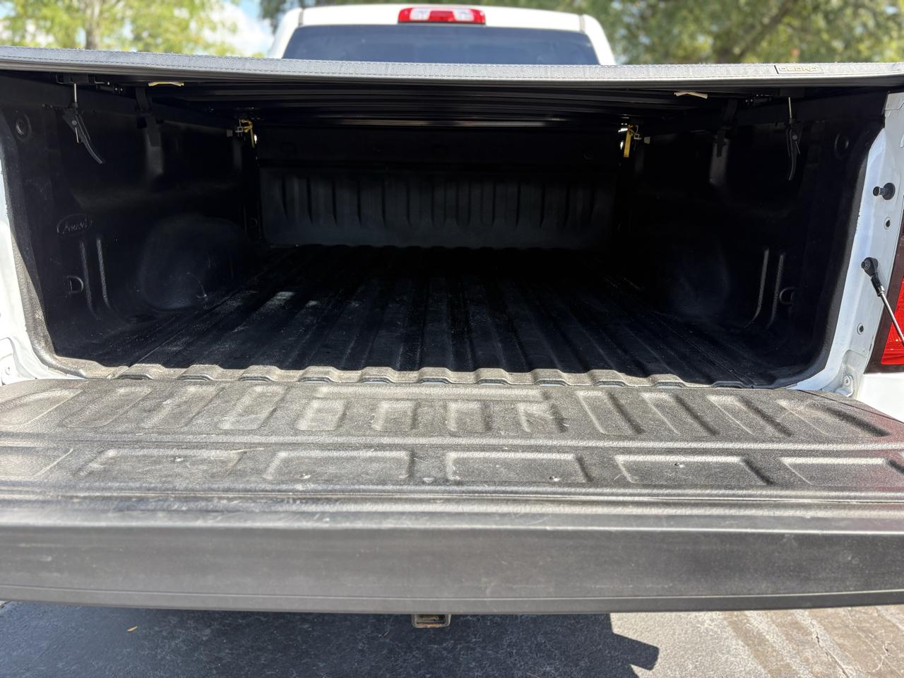 Chevrolet Silverado 1500 4WD Double Cab 143.5" Custom 2018