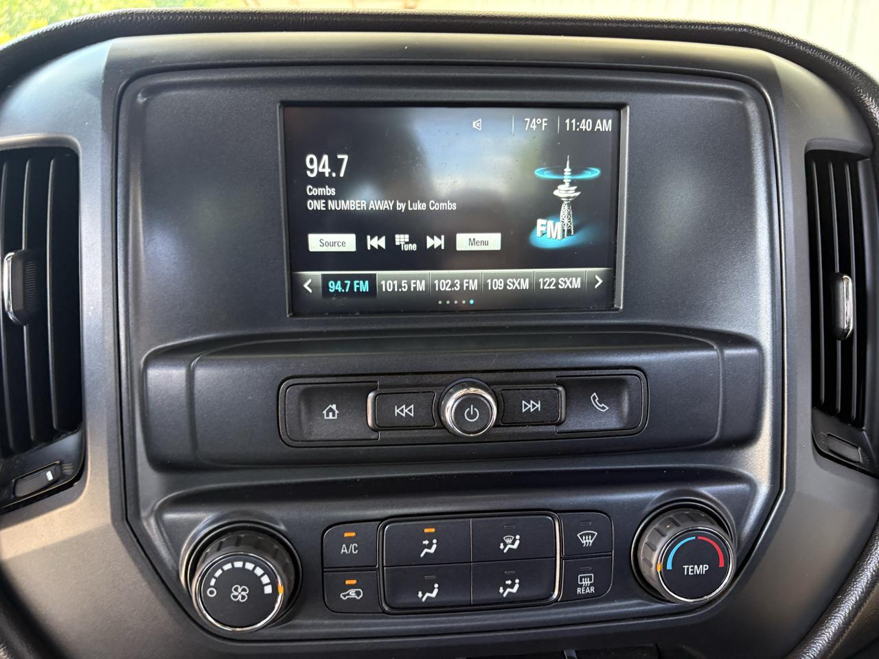 Chevrolet Silverado 1500 4WD Double Cab 143.5" Custom 2018