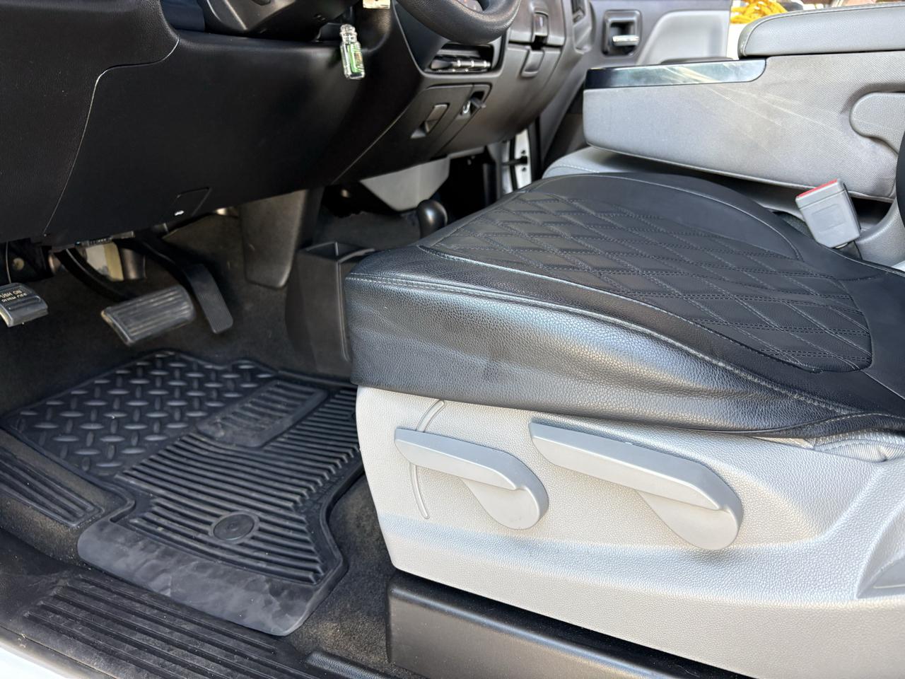 Chevrolet Silverado 1500 4WD Double Cab 143.5" Custom 2018