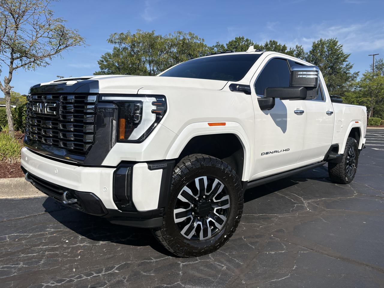GMC Sierra 2500HD 4WD Crew Cab 159" Denali Ultimate 2024