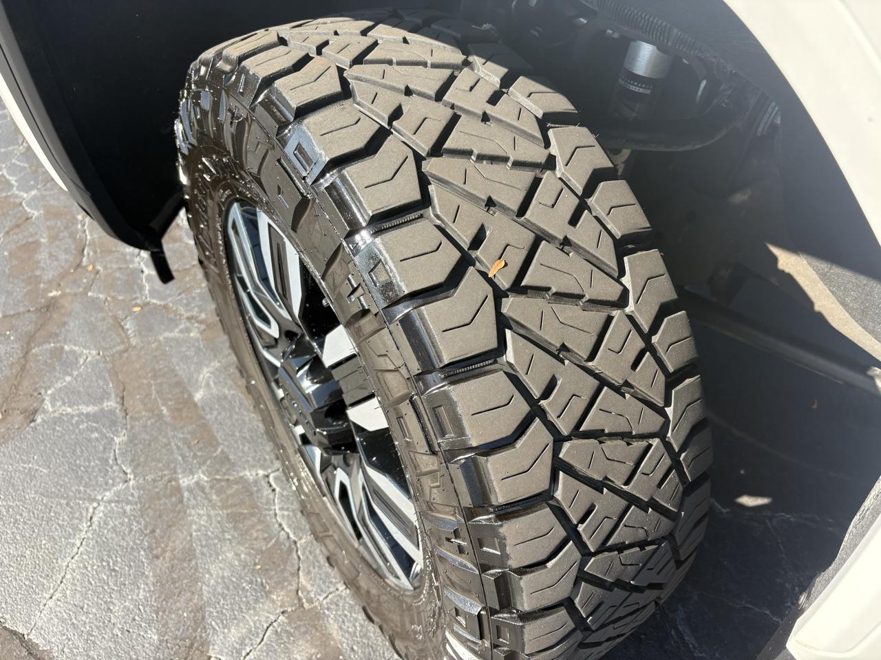 GMC Sierra 2500HD 4WD Crew Cab 159" Denali Ultimate 2024
