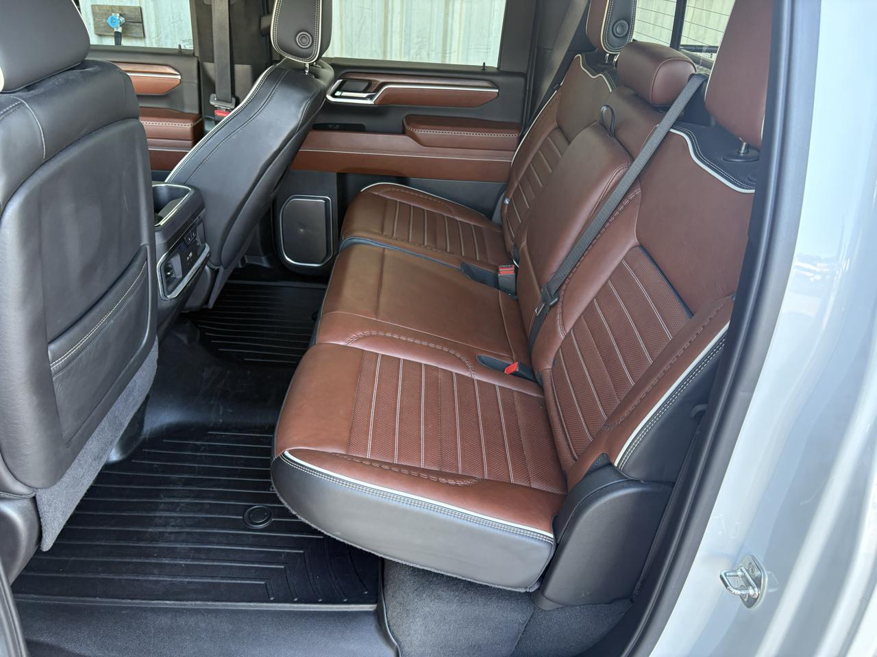 GMC Sierra 2500HD 4WD Crew Cab 159" Denali Ultimate 2024