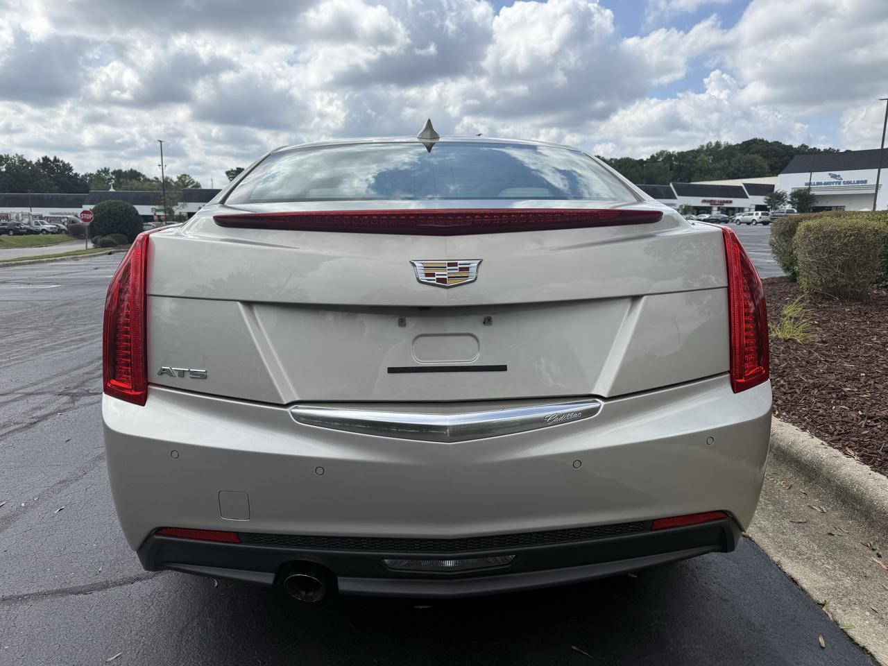Cadillac ATS Sedan 4dr Sdn 2.5L Luxury RWD 2015
