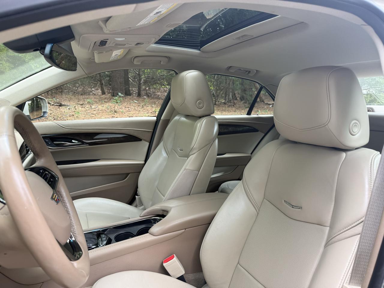 Cadillac ATS Sedan 4dr Sdn 2.5L Luxury RWD 2015