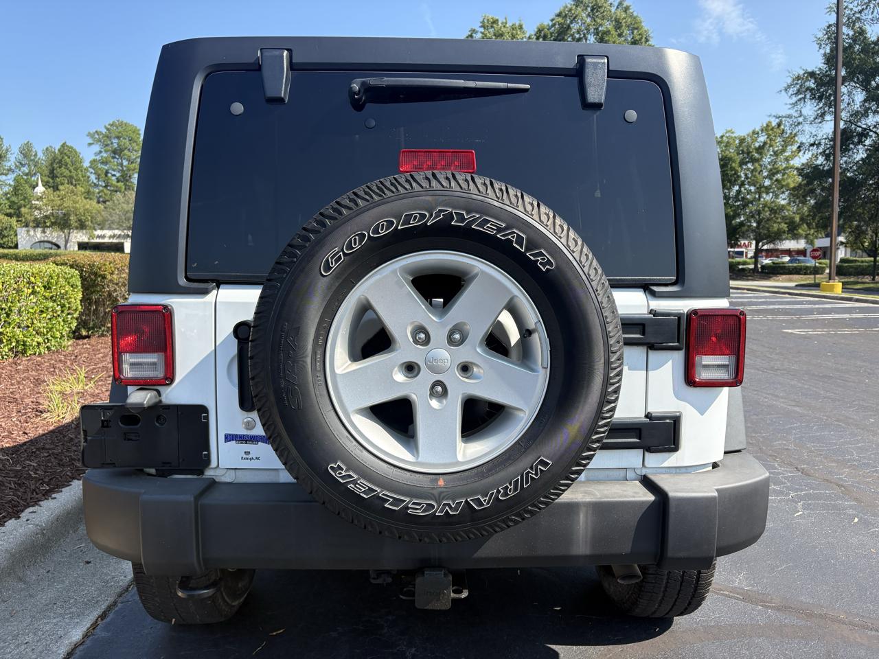 Jeep Wrangler Unlimited 4WD 4dr Sport 2016