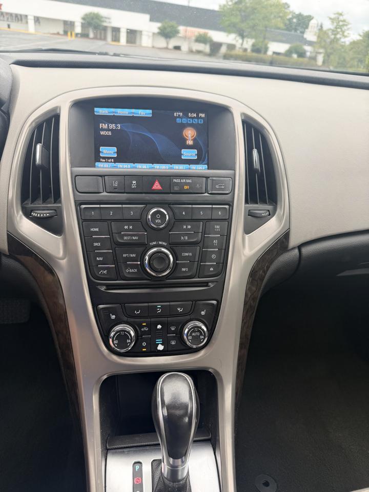 Buick Verano 4dr Sdn Sport Touring 2017