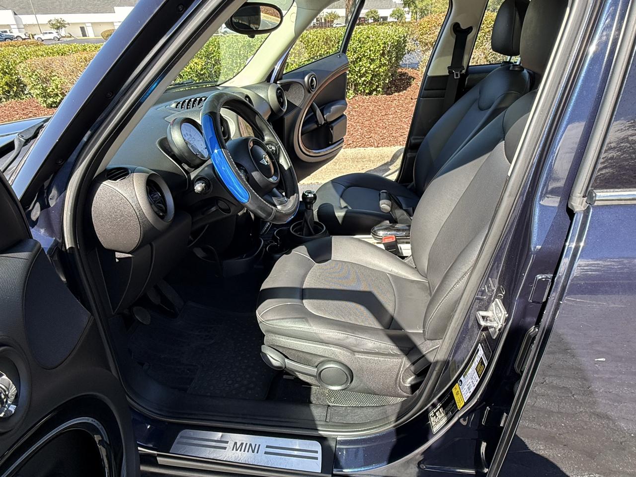 MINI Cooper Countryman FWD 4dr 2012