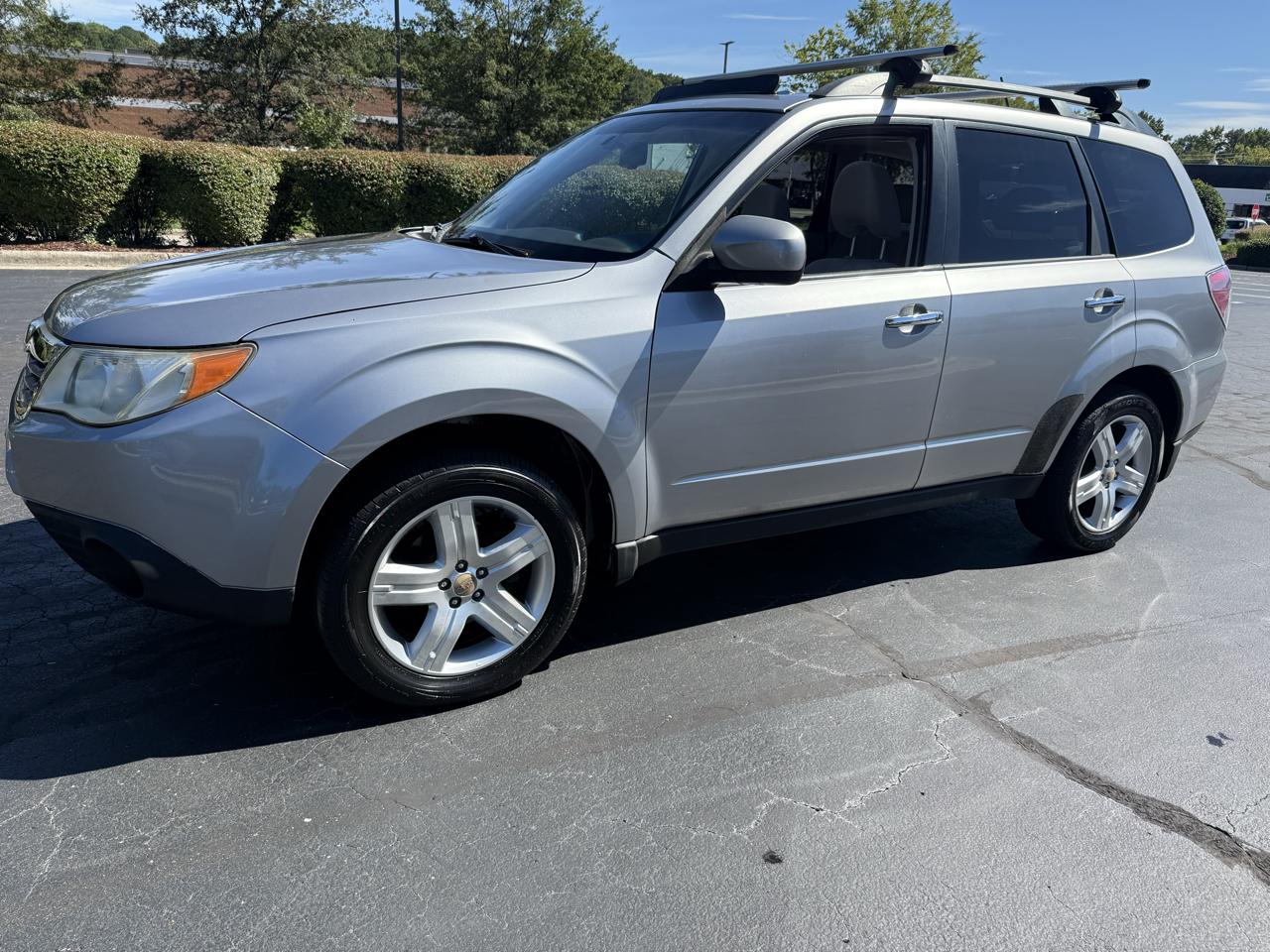Subaru Forester 4dr Auto 2.5X Premium w/All-Weather Pkg 2010