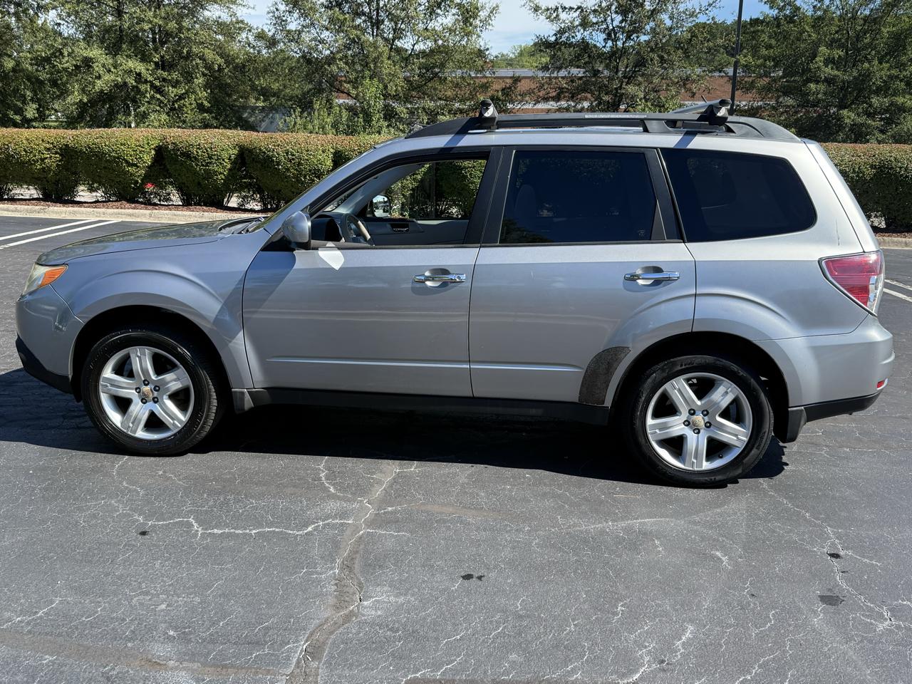 Subaru Forester 4dr Auto 2.5X Premium w/All-Weather Pkg 2010