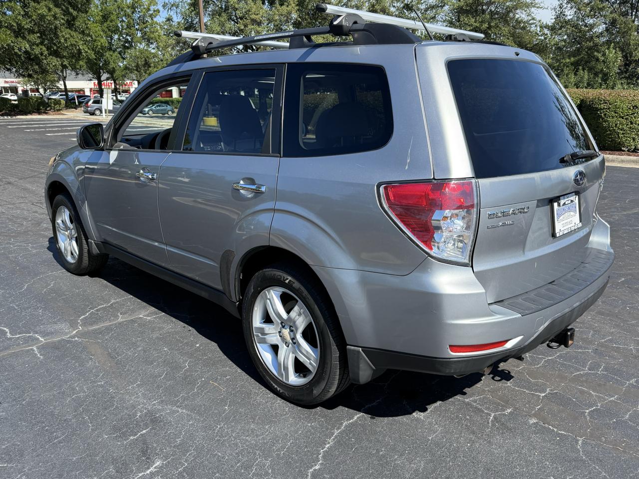 Subaru Forester 4dr Auto 2.5X Premium w/All-Weather Pkg 2010