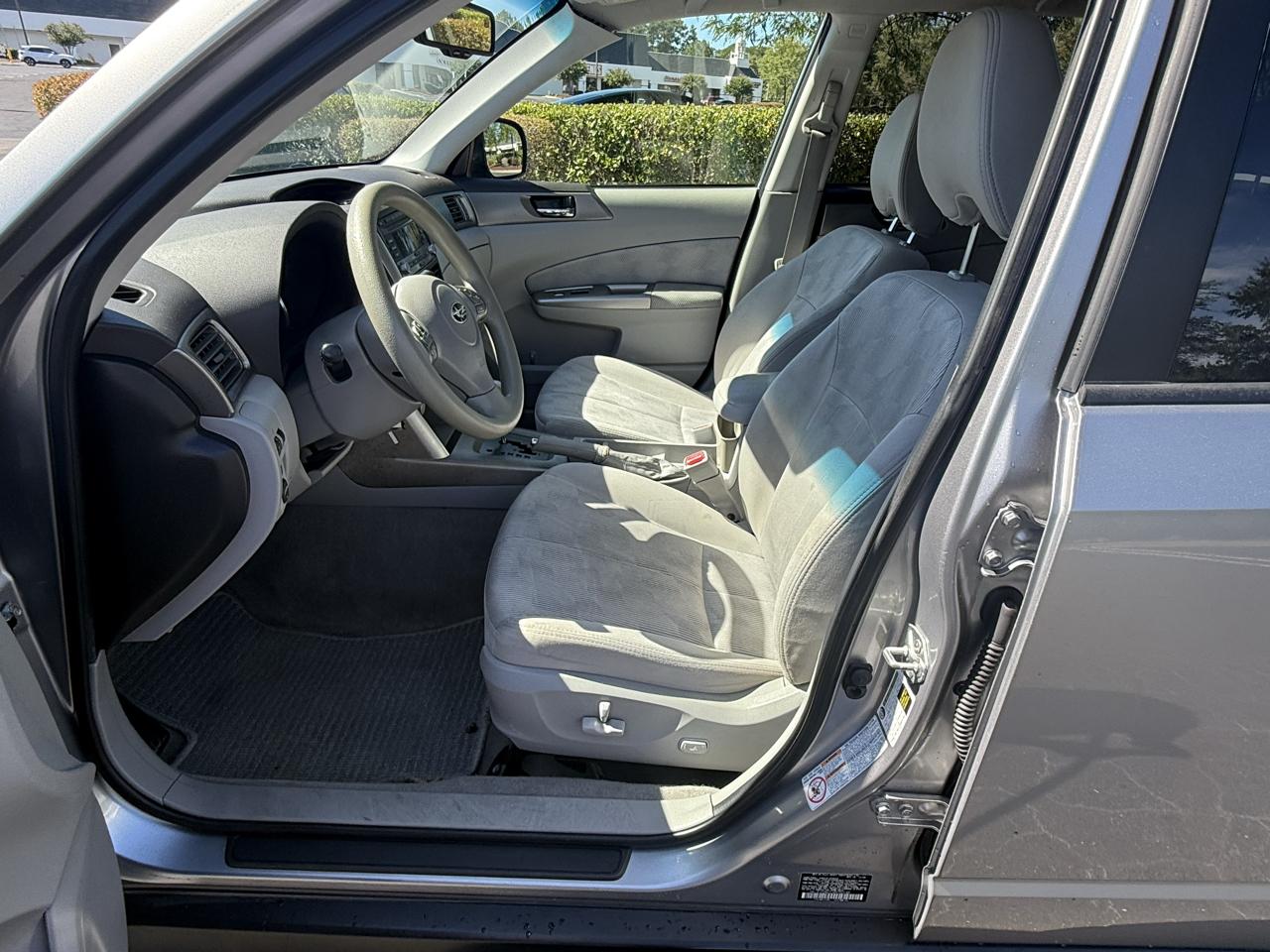 Subaru Forester 4dr Auto 2.5X Premium w/All-Weather Pkg 2010